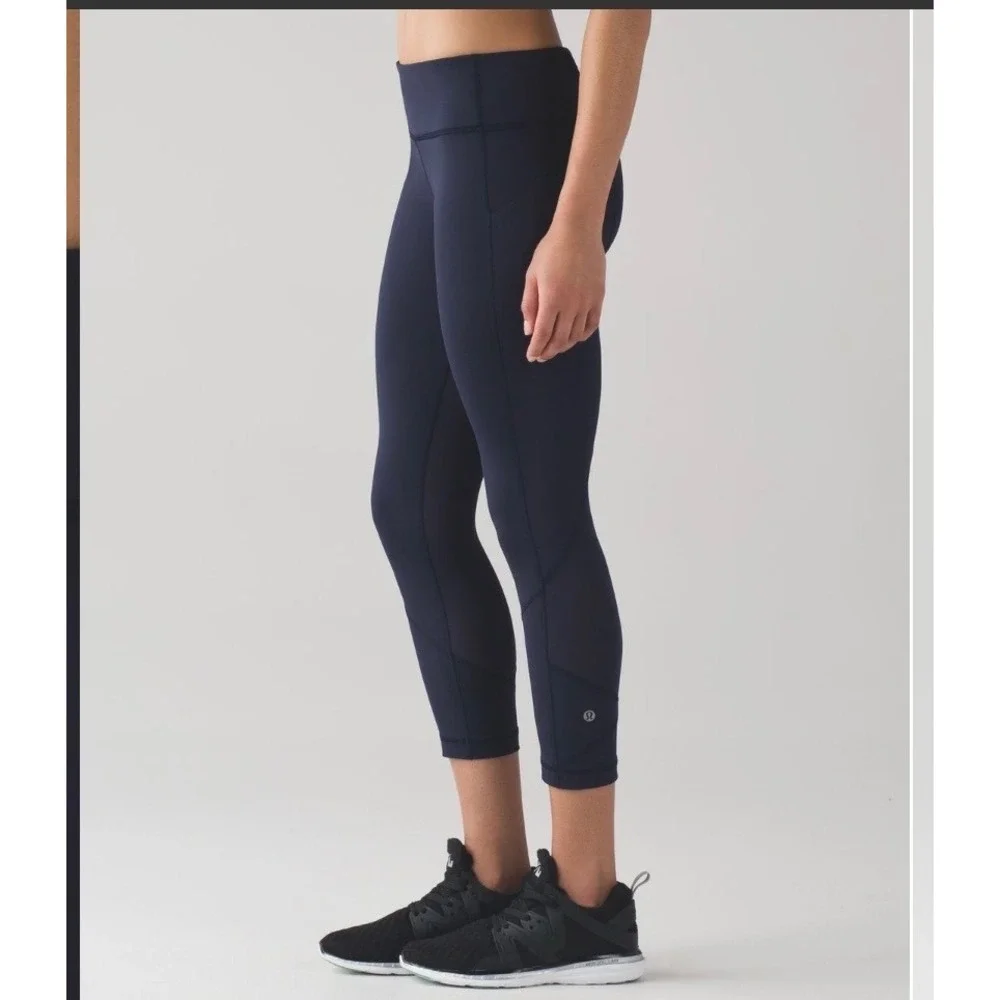 Lululemon Pace Rival Crop Running Leggings Mesh Pockets Size 6 Athletic Active